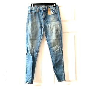 American Eagle Light Wash Jeggings
